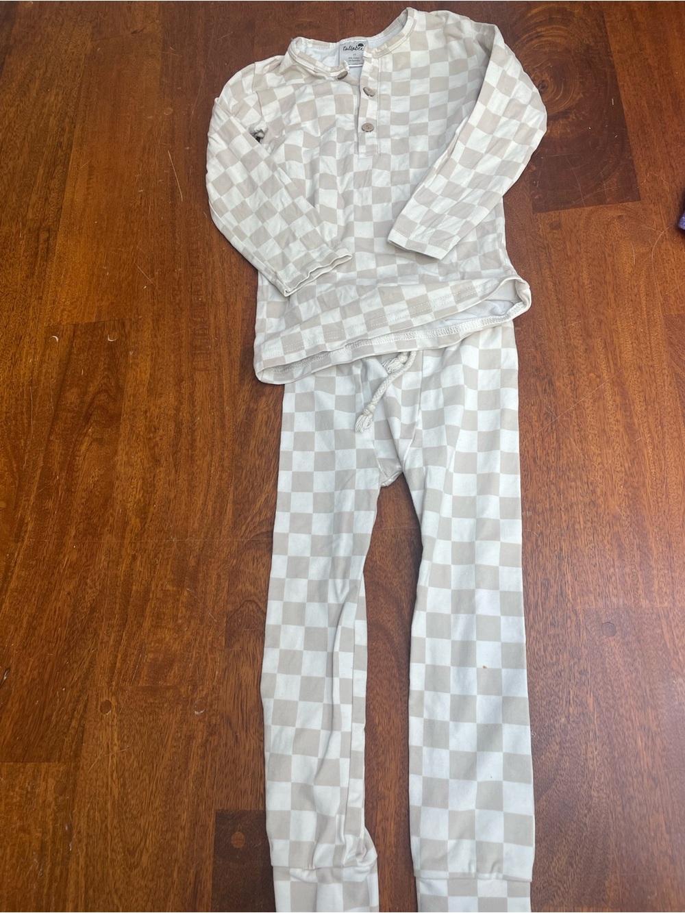 Tullabee tan and white checkered top and pants size 2t